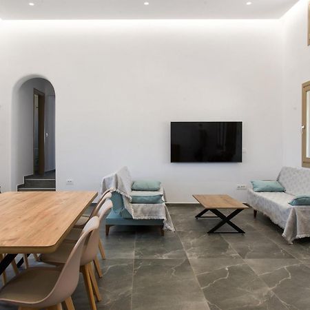 Maistros Apartments Mykonos Fteliá Kültér fotó